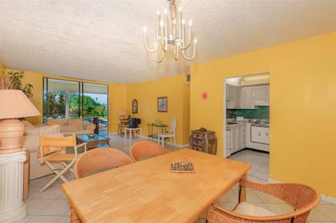 2861 Somerset Drive #317, Lauderdale Lakes FL - photo 16 of 33