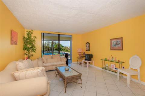 2861 Somerset Drive #317, Lauderdale Lakes FL - photo 17 of 33