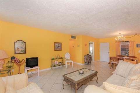 2861 Somerset Drive #317, Lauderdale Lakes FL - photo 22 of 33
