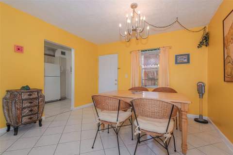 2861 Somerset Drive #317, Lauderdale Lakes FL - photo 23 of 33
