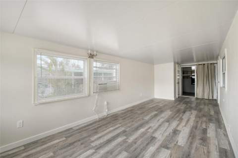 7897 SE Swan Avenue, Hobe Sound FL - photo 18 of 24