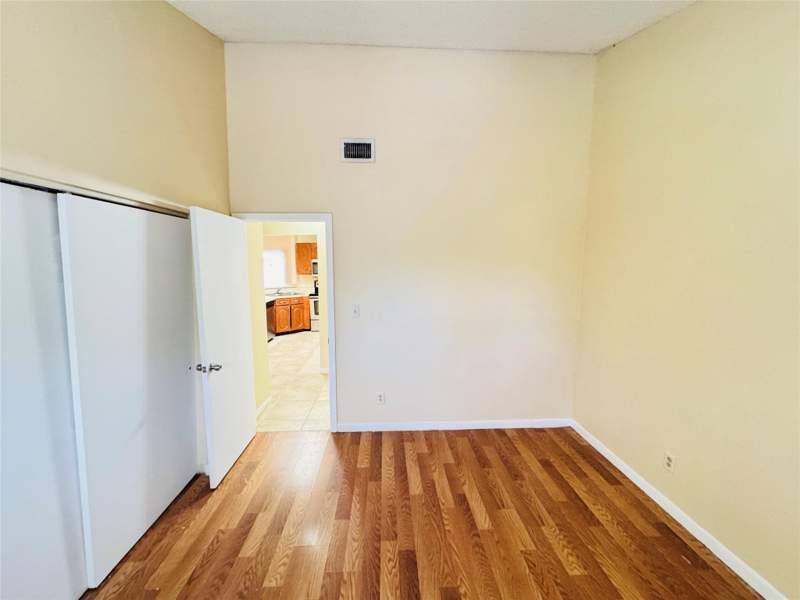 2 bedroom Condominium at 3449 NW 44th Street #202, Summer Lake Condo, Lauderdale Lakes — photo 5