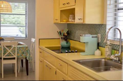 3232 NE 15th Street, Pompano Beach FL - photo 6 of 16