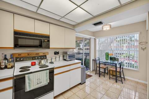 2121 S Ocean Boulevard #506, Lauderdale-By-The-Sea FL - photo 20 of 62