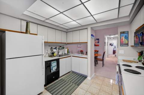 2121 S Ocean Boulevard #506, Lauderdale-By-The-Sea FL - photo 23 of 62