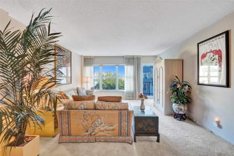 405 N Ocean Boulevard #623, Pompano Beach FL - photo 15 of 94