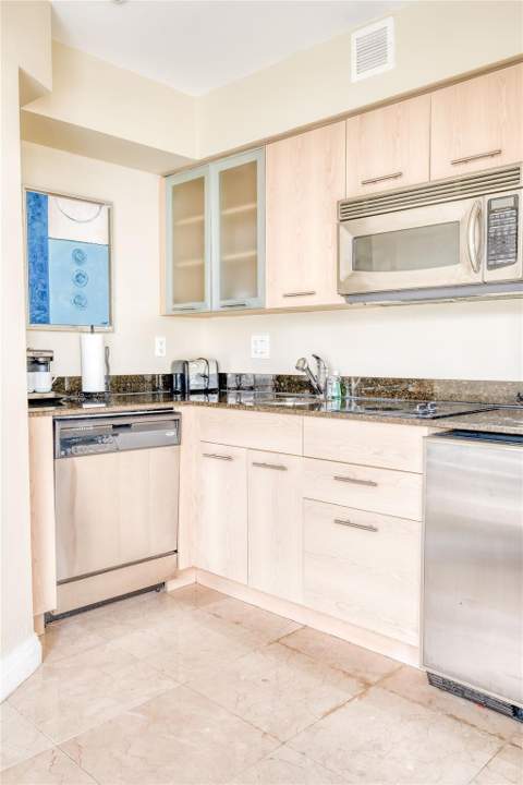 2670 E Sunrise Boulevard #826, Fort Lauderdale FL - photo 8 of 18