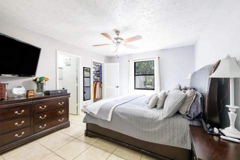 1181 SW Goodman Avenue, Port St. Lucie FL - photo 18 of 29