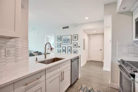 700 E Boynton Beach Boulevard #406, Boynton Beach FL - photo 9 of 39