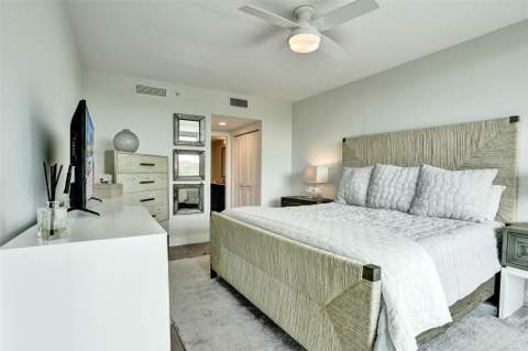 700 E Boynton Beach Boulevard #406, Boynton Beach FL - photo 11 of 39