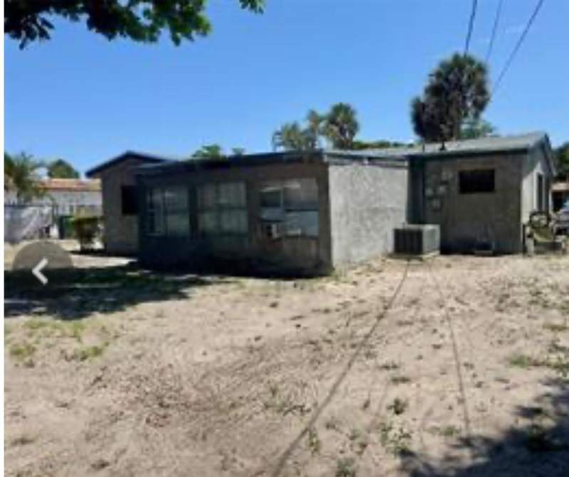 3 bedroom Single Family Residence at 890 NW 33rd Way, Sunrise Heights 48-37 B, Lauderhill — photo 4