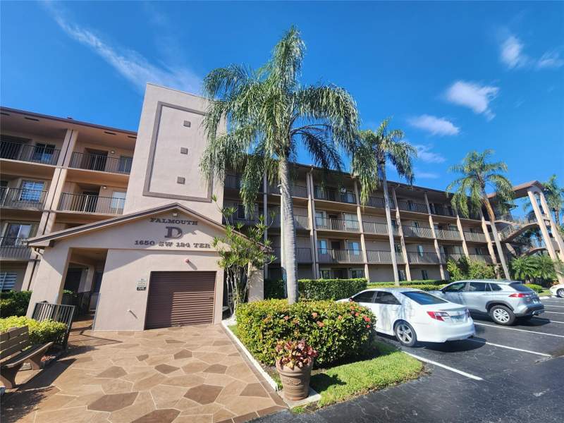 2 bedroom Condominium at 1650 SW 124th Terrace #209D, Falmouth-Century Village, Pembroke Pines — photo 3