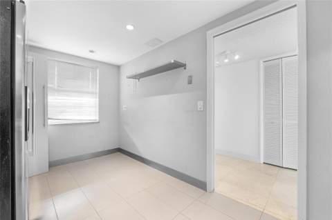 535 Oaks Drive #508, Pompano Beach FL - photo 7 of 34