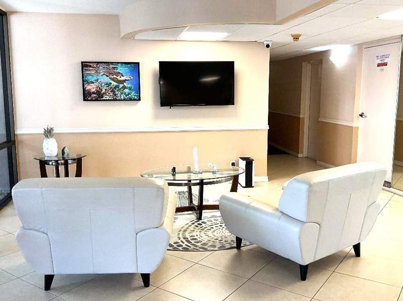 1 bedroom Condominium at 777 S Federal Highway #Rp604, Island Club Two Condo, Pompano Beach — photo 5