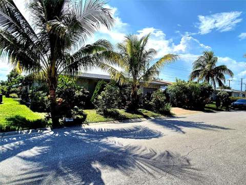 1390 NW 70th Lane, Margate FL - photo 8 of 42