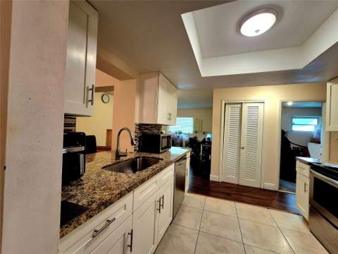 1390 NW 70th Lane, Margate FL - photo 17 of 42