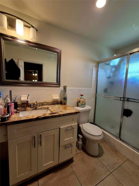 1390 NW 70th Lane, Margate FL - photo 18 of 42