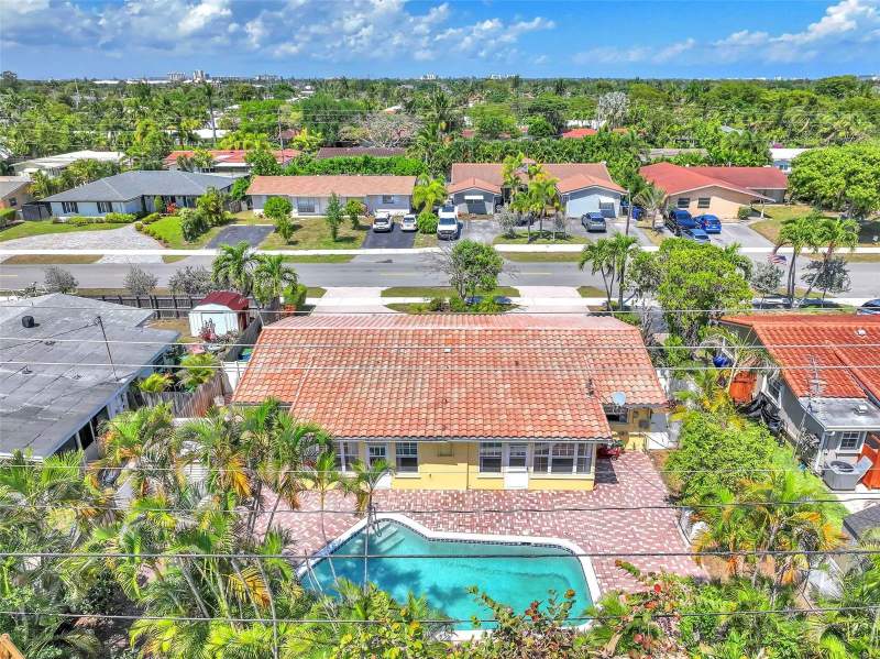 4 bedroom Single Family Residence at 1910 NE 56th Street, Coral Ridge Add, Fort Lauderdale — photo 3