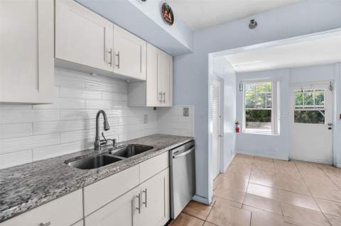 1910 NE 56th Street, Fort Lauderdale FL - photo 10 of 37