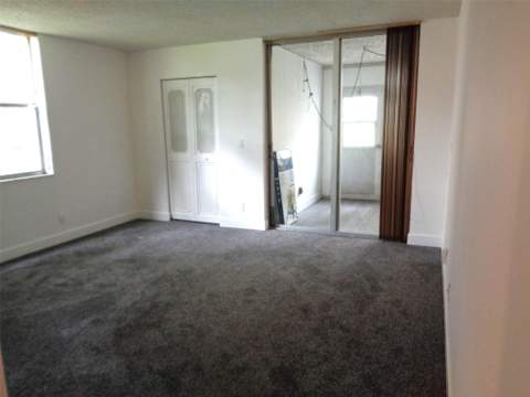 7320 Lake Circle Drive #101, Margate FL - photo 18 of 42