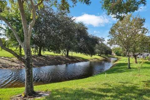 676 W Palm Aire Drive, Pompano Beach FL - photo 8 of 51