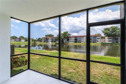 361 S Hollybrook Drive #105, Pembroke Pines FL - photo 6 of 28