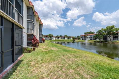 361 S Hollybrook Drive #105, Pembroke Pines FL - photo 16 of 28