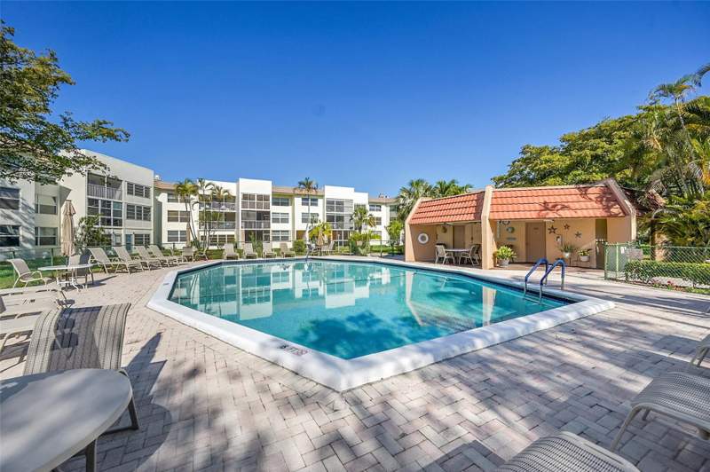 2 bedroom Condominium at 6800 Royal Palm Boulevard #102, Royal Park Gardens, Margate — photo 5