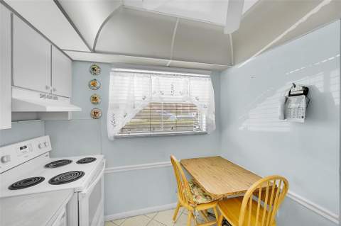 6800 Royal Palm Boulevard #102, Margate FL - photo 11 of 28