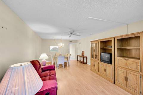 6800 Royal Palm Boulevard #102, Margate FL - photo 18 of 28