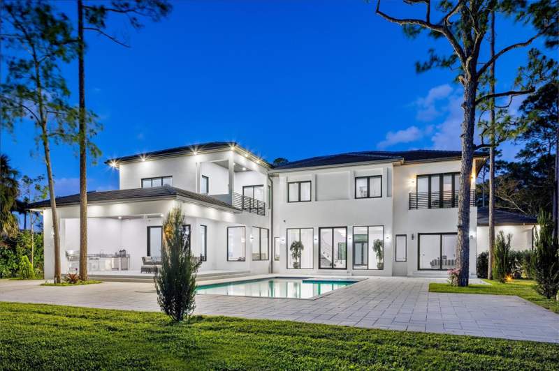 6 bedroom Single Family Residence at 5951 NW 72 Way, Pine Tree Estates, Parkland — photo 2