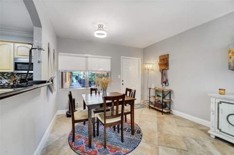 744 NE 14th Avenue #4, Fort Lauderdale FL - photo 16 of 37