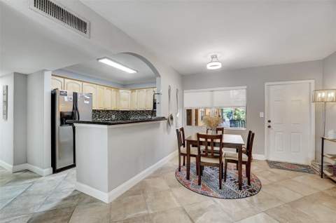 744 NE 14th Avenue #4, Fort Lauderdale FL - photo 23 of 37