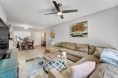 744 NE 14th Avenue #4, Fort Lauderdale FL - photo 22 of 37
