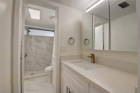 30 SE 13th Street #B2, Boca Raton FL - photo 15 of 23