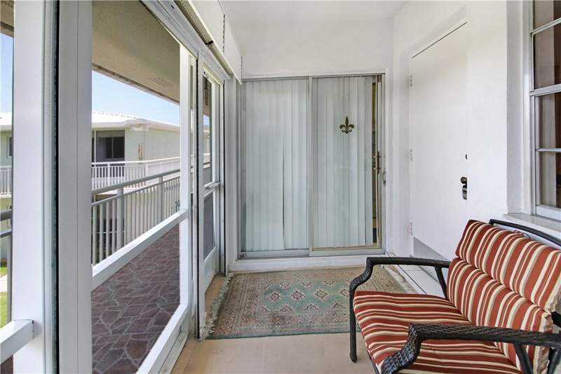 1 bedroom Stock Cooperative at 2100 NE 38th Street #222, Tarleton Manor, Lighthouse Point — photo 5