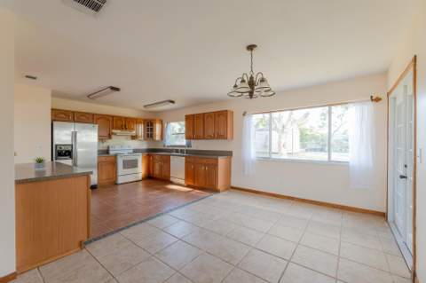 1382 SE Vestridge Lane, Port St. Lucie FL - photo 9 of 43