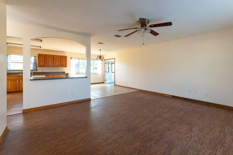 3 bedroom Single Family Residence at 1382 SE Vestridge Lane, Port St Lucie Sec 49, Port St. Lucie — photo 4