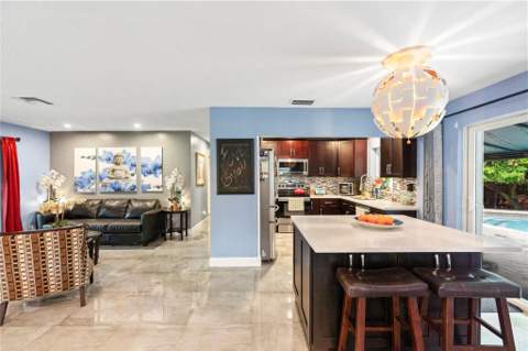 2501 NW 8th Avenue, Wilton Manors FL - photo 12 of 56