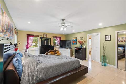 2501 NW 8th Avenue, Wilton Manors FL - photo 21 of 56