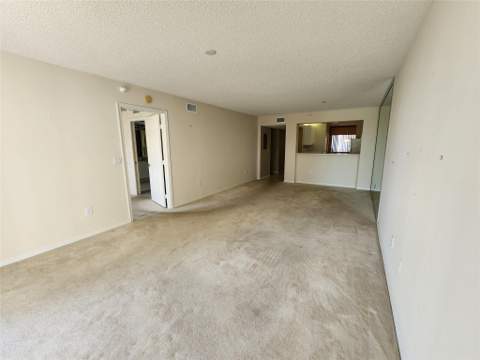 7763 Southampton Terrace #314, Tamarac FL - photo 16 of 25