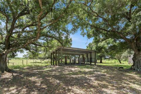10100 W Midway Road, Fort Pierce FL - photo 7 of 15