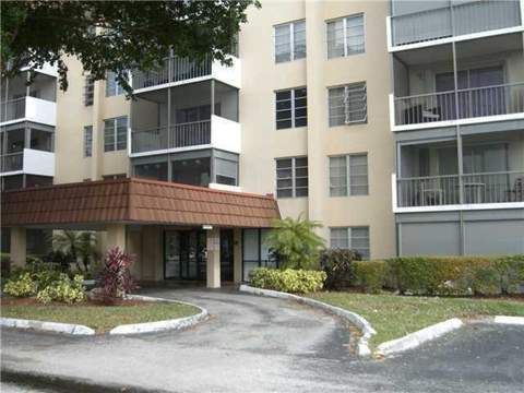 4158 Inverrary Drive #404, Lauderhill FL - photo 13 of 16