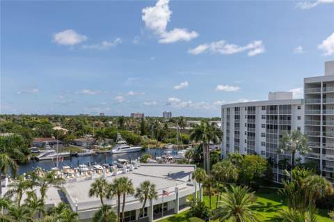 2731 NE 14th Street Causeway #710, Pompano Beach FL - photo 15 of 44