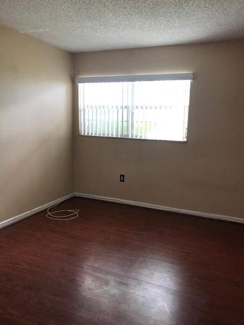 5100 SW 41st Street #110, Hollywood FL - photo 6 of 10