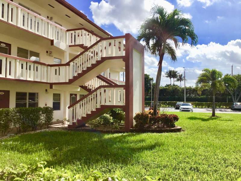 2 bedroom Condominium at 308 Brighton H #308, Century Village, Boca Raton — photo 2