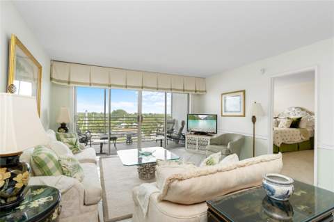 2731 NE 14th Street Causeway #637, Pompano Beach FL - photo 8 of 35