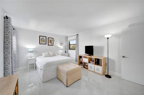 3521 Environ Boulevard #B410, Lauderhill FL - photo 22 of 67