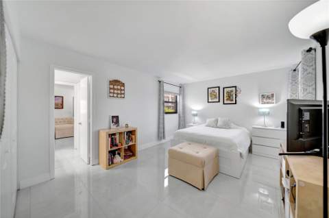3521 Environ Boulevard #B410, Lauderhill FL - photo 21 of 67