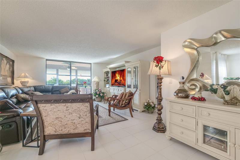 2 bedroom Condominium at 3591 Environ Boulevard #A 401, Lakes of Environ, Lauderhill — photo 5